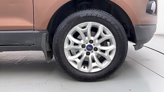 Used 2017 Ford EcoSport [2015-2017] Titanium 1.5L TDCi Diesel Manual tyres RIGHT FRONT TYRE RIM VIEW