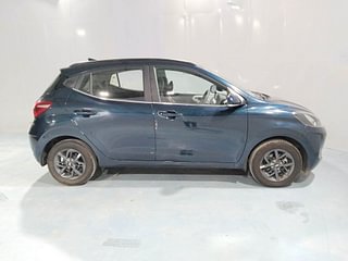 Used 2022 Hyundai Grand i10 Nios Sportz 1.2 Kappa VTVT Petrol Manual exterior RIGHT SIDE VIEW