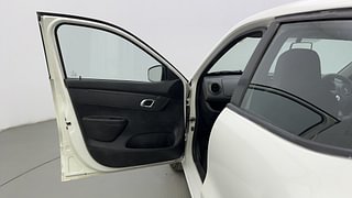 Used 2019 Renault Kwid [2017-2019] RXT 1.0 SCE Special (O) Petrol Manual interior LEFT FRONT DOOR OPEN VIEW