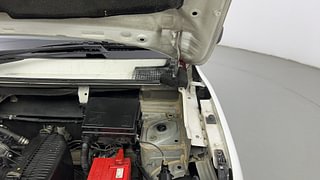 Used 2019 Renault Kwid [2017-2019] RXT 1.0 SCE Special (O) Petrol Manual engine ENGINE LEFT SIDE HINGE & APRON VIEW