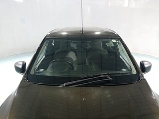 Used 2021 Renault Kwid RXL 1.0 SCE Petrol Manual exterior FRONT WINDSHIELD VIEW