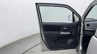 Used 2011 Maruti Suzuki Wagon R 1.0 [2010-2013] LXi CNG Petrol+cng Manual interior LEFT FRONT DOOR OPEN VIEW