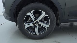 Used 2021 Tata Nexon XZA Plus AMT Petrol Petrol Automatic tyres LEFT FRONT TYRE RIM VIEW