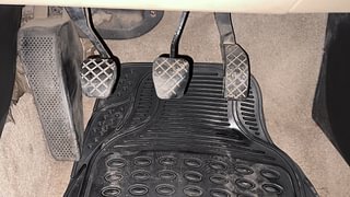 Used 2015 Volkswagen Polo [2014-2020] Highline 1.5 (D) Diesel Manual interior PEDALS VIEW