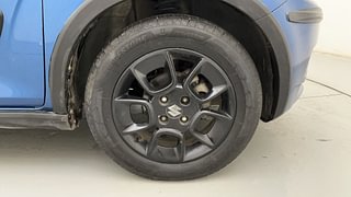 Used 2017 Maruti Suzuki Ignis [2017-2020] Alpha MT Petrol Petrol Manual tyres RIGHT FRONT TYRE RIM VIEW