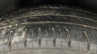 Used 2021 Skoda Rapid New [2020-2022] Ambition Petrol Petrol Manual tyres RIGHT REAR TYRE TREAD VIEW