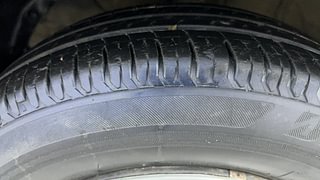 Used 2020 Maruti Suzuki Swift [2017-2021] VXi Petrol Manual tyres LEFT FRONT TYRE TREAD VIEW