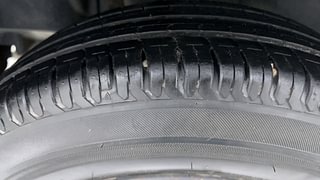 Used 2020 Maruti Suzuki Swift [2017-2021] VXi Petrol Manual tyres RIGHT REAR TYRE TREAD VIEW