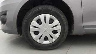 Used 2014 Maruti Suzuki Swift Dzire VXI AT Petrol Automatic tyres LEFT FRONT TYRE RIM VIEW