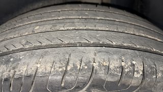 Used 2022 Volkswagen Taigun Highline 1.0 TSI MT Petrol Manual tyres LEFT REAR TYRE TREAD VIEW