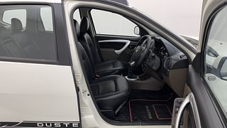 Used 2019 Renault Duster [2015-2019] 85 PS RXS MT Diesel Manual interior RIGHT SIDE FRONT DOOR CABIN VIEW