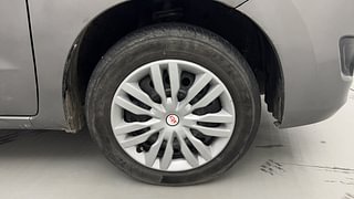 Used 2013 Maruti Suzuki Wagon R 1.0 [2010-2019] VXi Petrol Manual tyres RIGHT FRONT TYRE RIM VIEW