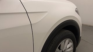 Used 2022 Volkswagen Taigun Highline 1.0 TSI MT Petrol Manual dents MINOR SCRATCH
