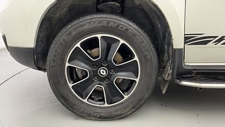 Used 2019 Renault Duster [2015-2019] 85 PS RXS MT Diesel Manual tyres LEFT FRONT TYRE RIM VIEW