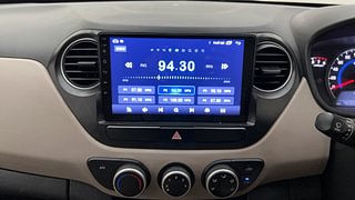 Used 2014 Hyundai Grand i10 [2013-2017] Magna 1.2 Kappa VTVT Petrol Manual top_features Integrated (in-dash) music system