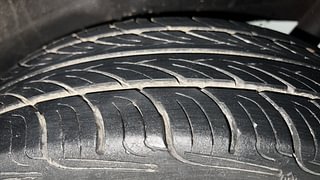 Used 2013 Maruti Suzuki Wagon R 1.0 [2010-2019] VXi Petrol Manual tyres LEFT REAR TYRE TREAD VIEW