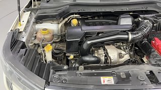 Used 2020 Mahindra XUV 300 W8 (O) Diesel Diesel Manual engine ENGINE RIGHT SIDE VIEW