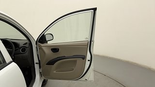 Used 2012 Hyundai i10 [2010-2016] Era Petrol Petrol Manual interior RIGHT FRONT DOOR OPEN VIEW