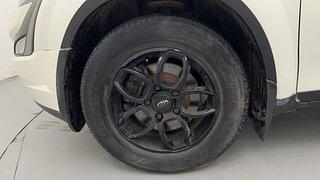 Used 2019 Mahindra XUV500 [2018-2021] W7 Diesel Manual tyres LEFT FRONT TYRE RIM VIEW