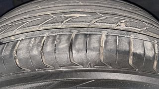 Used 2011 Hyundai i20 [2008-2012] Sportz 1.2 Petrol Manual tyres LEFT REAR TYRE TREAD VIEW