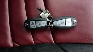 Used 2017 Maruti Suzuki Baleno [2015-2019] Zeta Petrol Petrol Manual extra CAR KEY VIEW