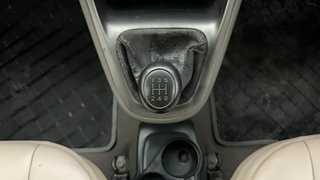 Used 2012 Hyundai i10 [2010-2016] Era Petrol Petrol Manual interior GEAR  KNOB VIEW