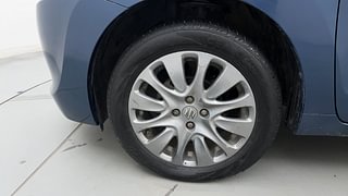 Used 2017 Maruti Suzuki Baleno [2015-2019] Zeta Petrol Petrol Manual tyres LEFT FRONT TYRE RIM VIEW