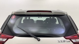 Used 2019 Mahindra XUV500 [2018-2021] W7 Diesel Manual exterior BACK WINDSHIELD VIEW