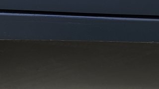 Used 2017 Maruti Suzuki Baleno [2015-2019] Zeta Petrol Petrol Manual dents MINOR SCRATCH