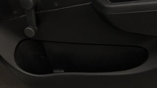 Used 2012 Maruti Suzuki Swift [2011-2017] LXi Petrol Manual top_features Door pockets