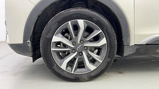 Used 2020 Mahindra XUV 300 W8 (O) Diesel Diesel Manual tyres LEFT FRONT TYRE RIM VIEW