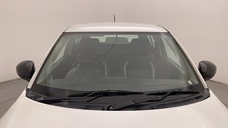 Used 2012 Maruti Suzuki Swift [2011-2017] LXi Petrol Manual exterior FRONT WINDSHIELD VIEW