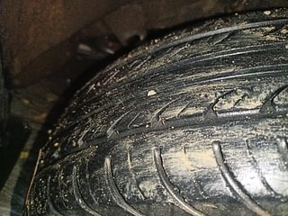 Used 2013 Toyota Etios [2010-2017] GD Diesel Manual tyres RIGHT FRONT TYRE TREAD VIEW