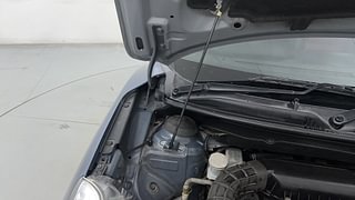 Used 2017 Maruti Suzuki Baleno [2015-2019] Zeta Petrol Petrol Manual engine ENGINE RIGHT SIDE HINGE & APRON VIEW