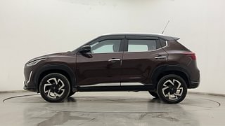 Used 2022 Nissan Magnite XV Premium Turbo CVT (O) Petrol Automatic exterior LEFT SIDE VIEW