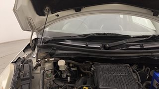 Used 2012 Maruti Suzuki Swift [2011-2017] LXi Petrol Manual engine ENGINE RIGHT SIDE HINGE & APRON VIEW