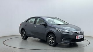 Used 2019 Toyota Corolla Altis [2017-2020] VL CVT Petrol Petrol Automatic exterior RIGHT FRONT CORNER VIEW