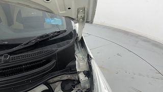 Used 2017 Hyundai Eon [2011-2018] Magna + Petrol Manual engine ENGINE LEFT SIDE HINGE & APRON VIEW