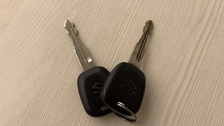 Used 2012 Maruti Suzuki Swift [2011-2017] LXi Petrol Manual extra CAR KEY VIEW
