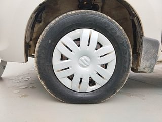 Used 2016 Maruti Suzuki Alto 800 [2016-2019] Vxi Petrol Manual tyres LEFT FRONT TYRE RIM VIEW