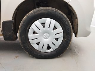 Used 2016 Maruti Suzuki Alto 800 [2016-2019] Vxi Petrol Manual tyres RIGHT FRONT TYRE RIM VIEW