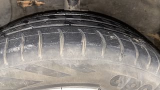 Used 2014 Hyundai Grand i10 [2013-2017] Asta AT 1.2 Kappa VTVT Petrol Automatic tyres LEFT FRONT TYRE TREAD VIEW