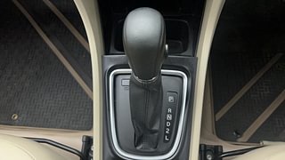 Used 2021 Maruti Suzuki Ciaz Alpha AT Petrol Petrol Automatic interior GEAR  KNOB VIEW