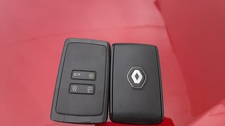 Used 2023 Renault Kiger RXZ Turbo CVT Dual Tone Petrol Automatic extra CAR KEY VIEW
