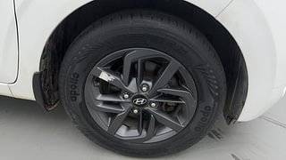 Used 2021 Hyundai Grand i10 Nios Sportz AMT 1.2 CRDI Diesel Automatic tyres RIGHT FRONT TYRE RIM VIEW