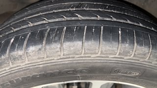 Used 2021 Maruti Suzuki Ciaz Alpha AT Petrol Petrol Automatic tyres RIGHT REAR TYRE TREAD VIEW