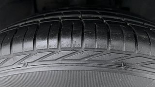 Used 2022 Tata Nexon XZ Plus Petrol Petrol Manual tyres RIGHT FRONT TYRE TREAD VIEW