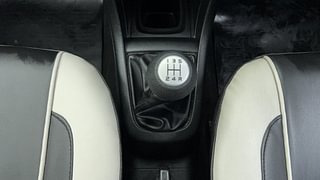 Used 2014 Maruti Suzuki Swift [2011-2017] LXi Petrol Manual interior GEAR  KNOB VIEW