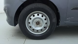 Used 2016 Hyundai i10 magna 1.1 Petrol Manual tyres LEFT FRONT TYRE RIM VIEW
