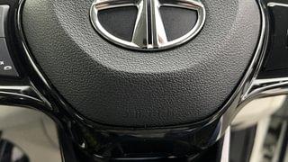 Used 2022 Tata Nexon XZ Plus Petrol Petrol Manual top_features Airbags
